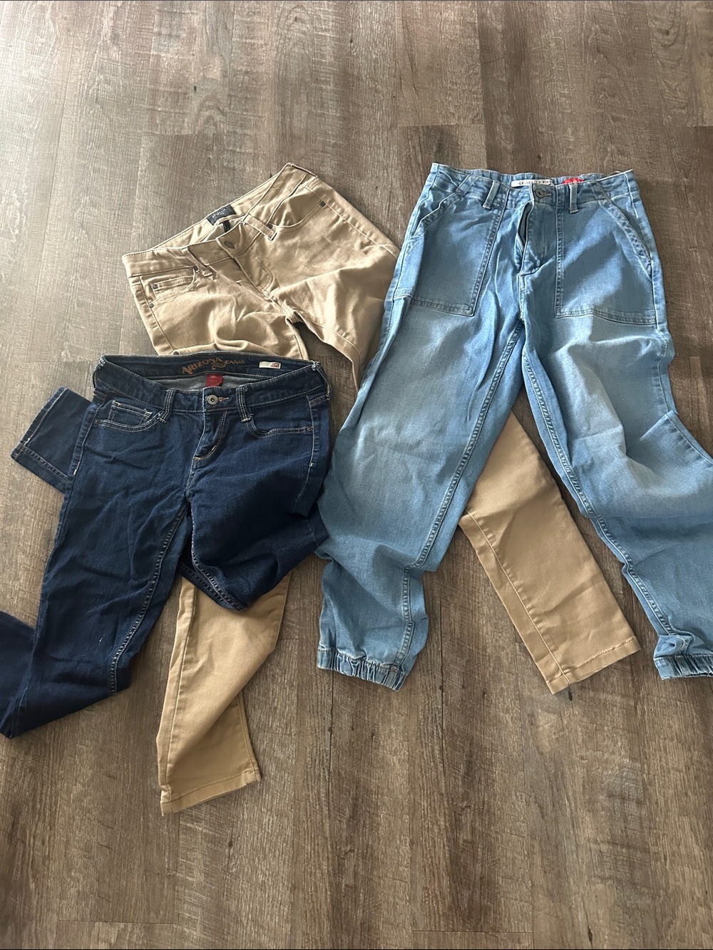 Women’s/juniors Pants Bundle - size